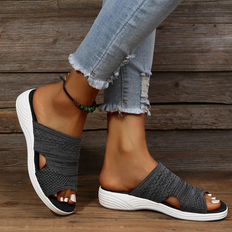 OrthoFeet | Orthopedische comfortabele sandalen met sleehak