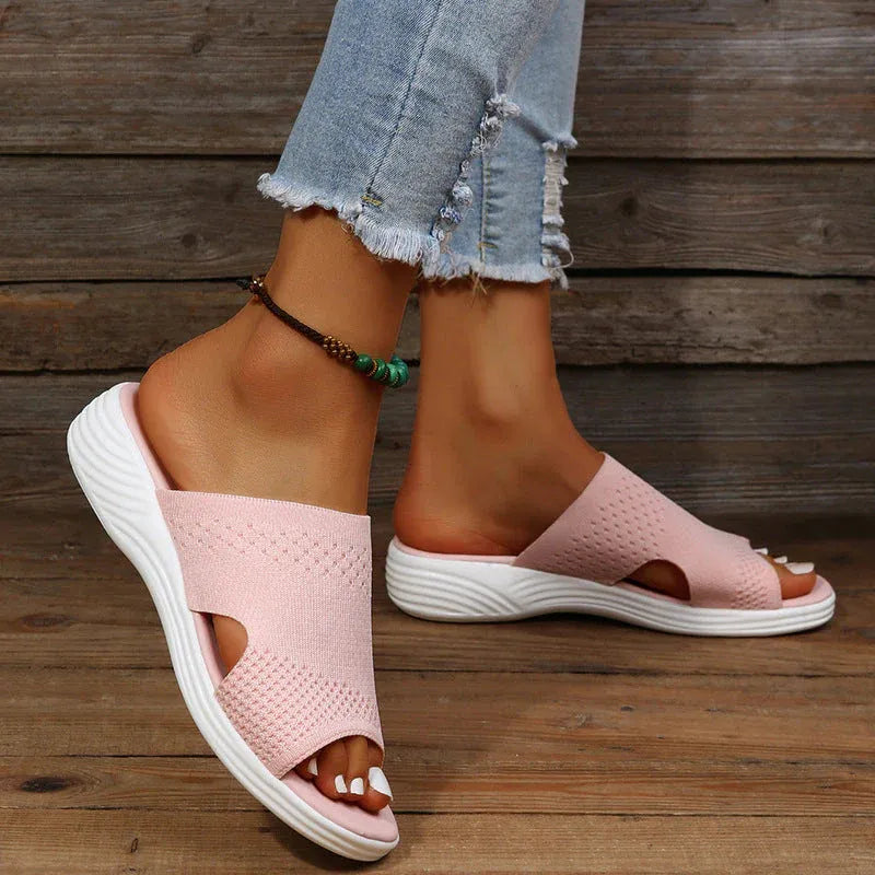 OrthoFeet | Orthopedische comfortabele sandalen met sleehak