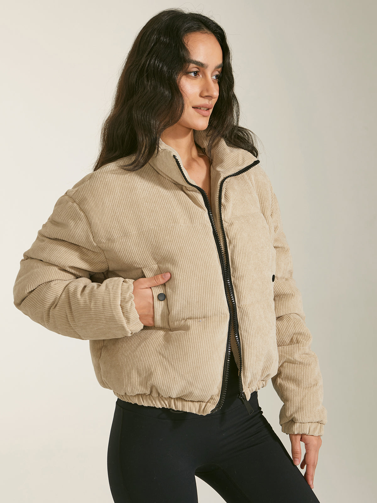 Lara | Beige jas voor dames