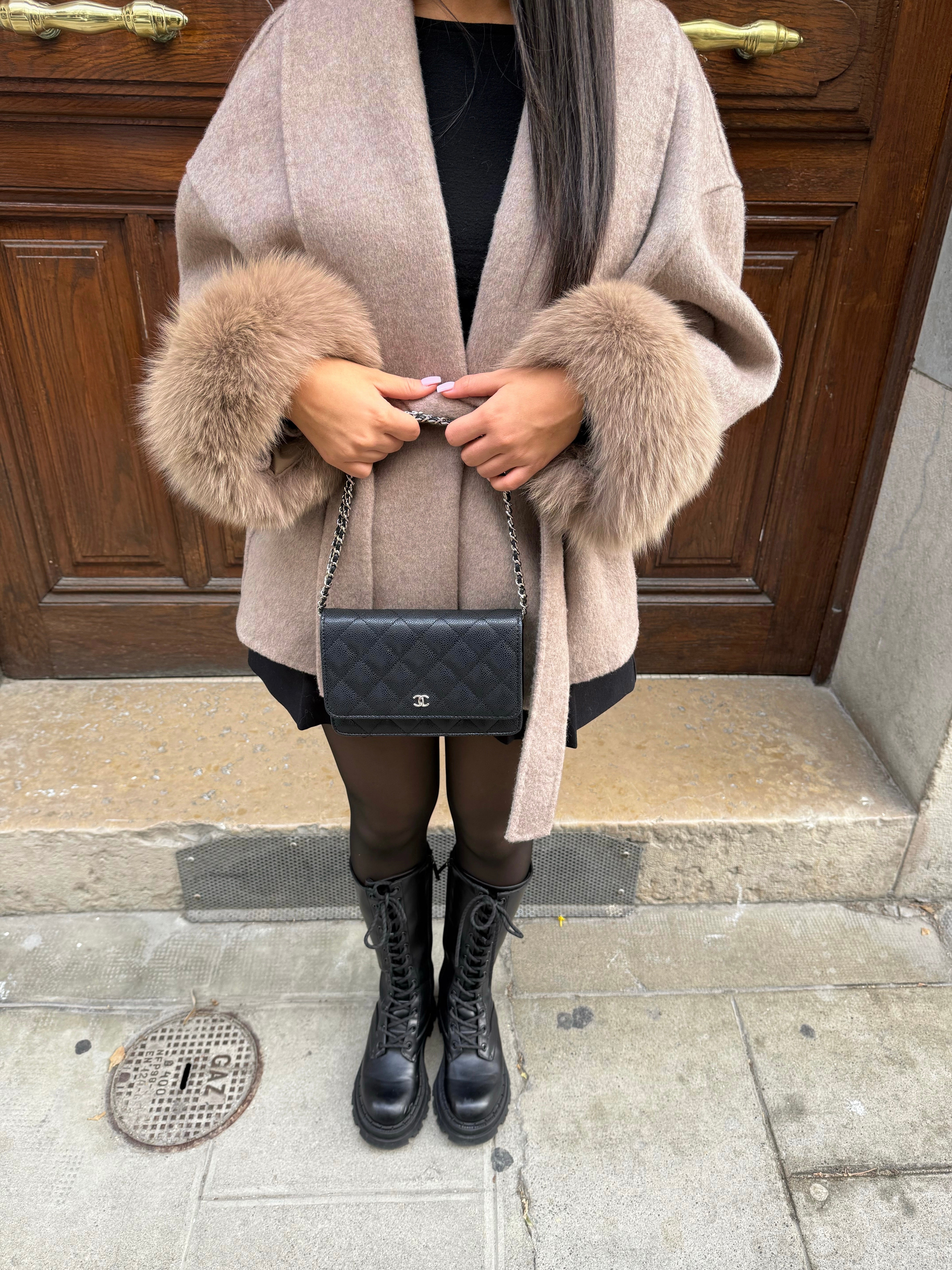 Clara | Luxe Mantel