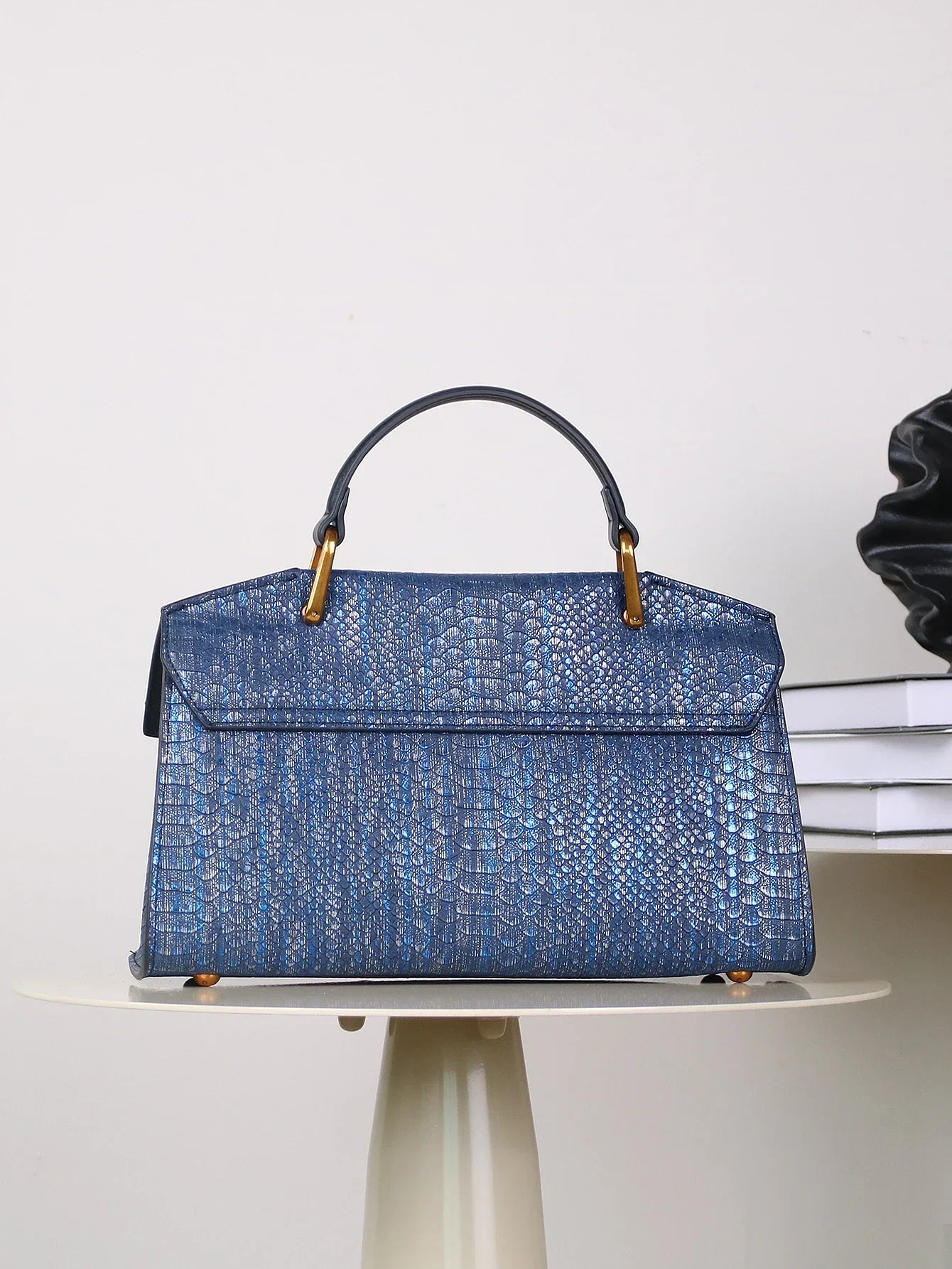 Celeste Python Tas