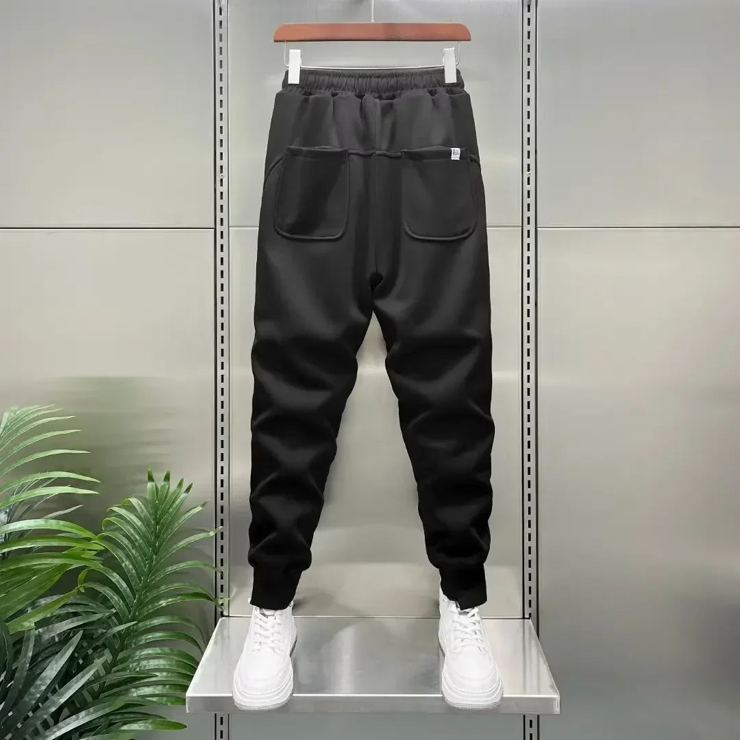 Wilco | Luxe Comfortbroek met Elegante Accenten