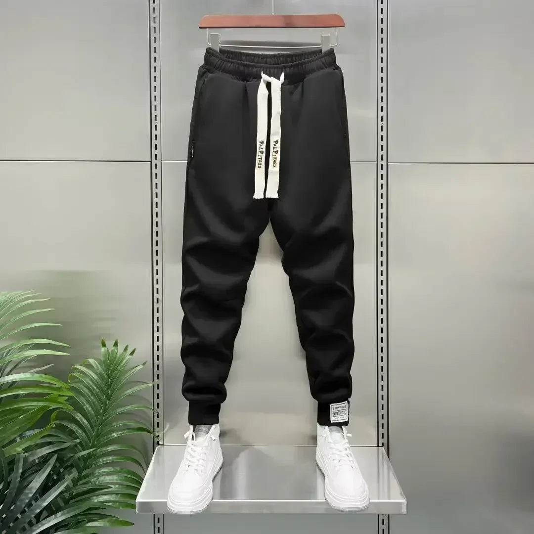 Wilco | Luxe Comfortbroek met Elegante Accenten