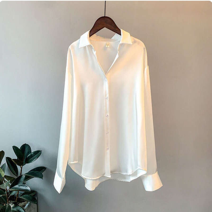 Olivia - Luxe Satijnen Blouse met Lange Mouwen