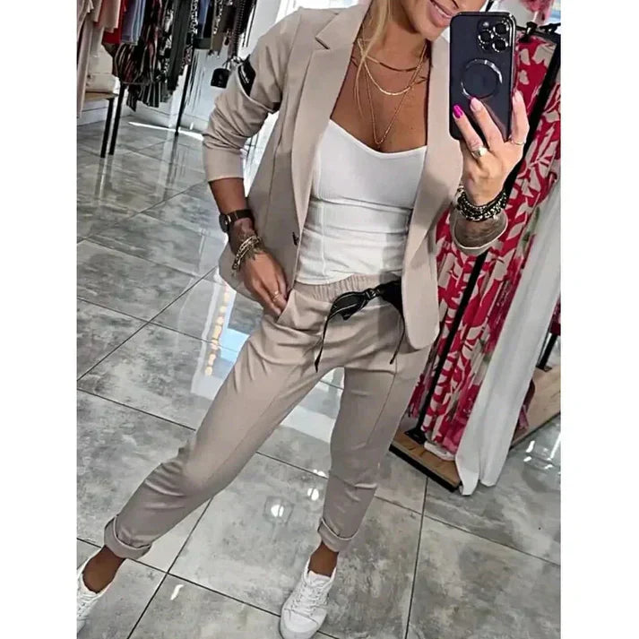 Deborah | Blazer met Bijpassende Pantalon