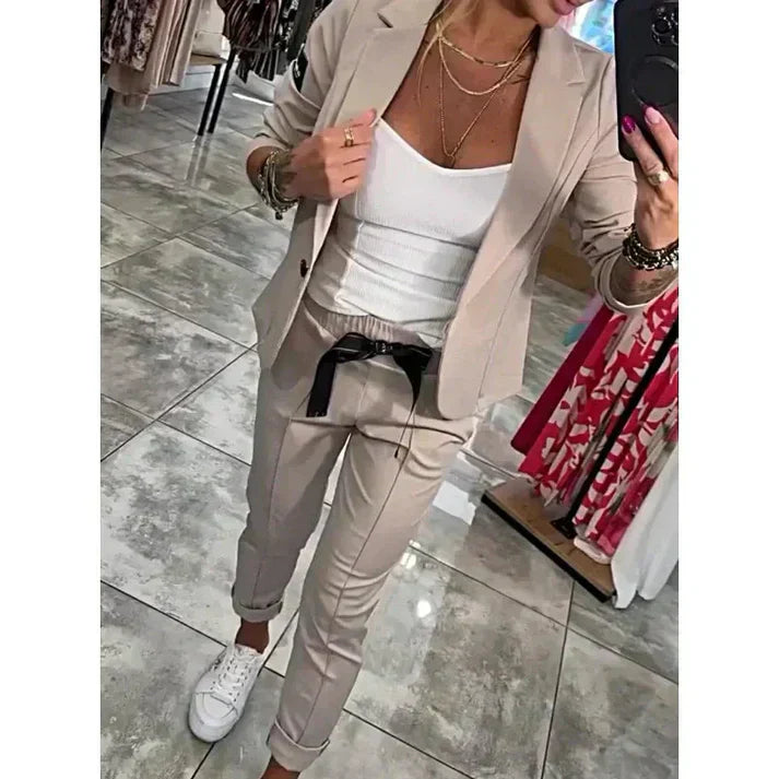 Deborah | Blazer met Bijpassende Pantalon
