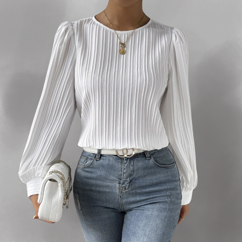 Carly – Geplooide blouse met lange mouwen