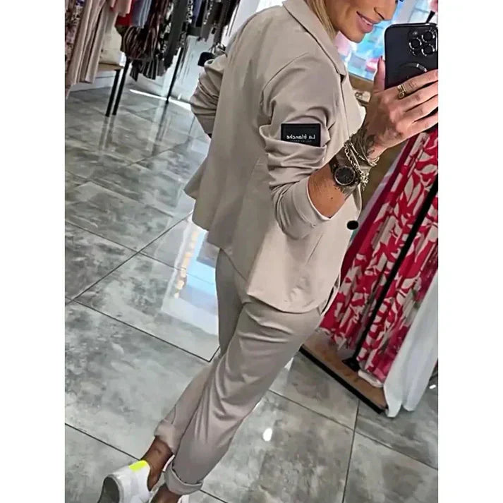 Deborah | Blazer met Bijpassende Pantalon