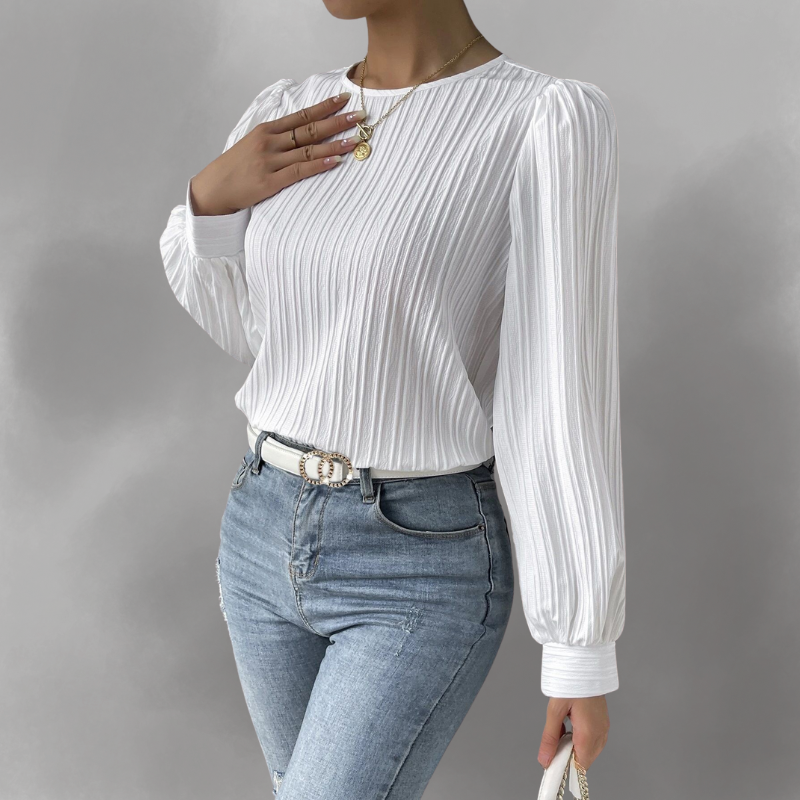 Carly – Geplooide blouse met lange mouwen