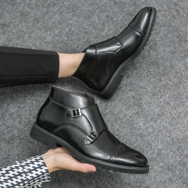 Ad | Luxe Leren Enkellaars met Gespen