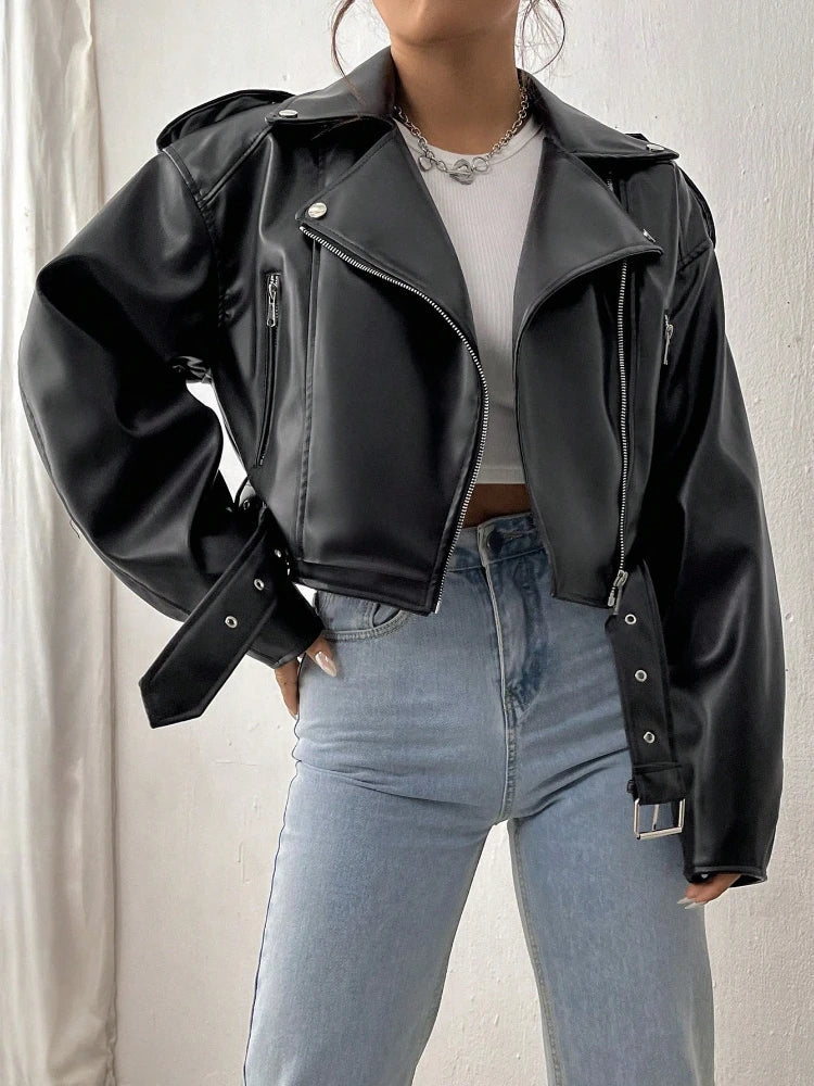 Yasmine | Elegante en krachtige blazer