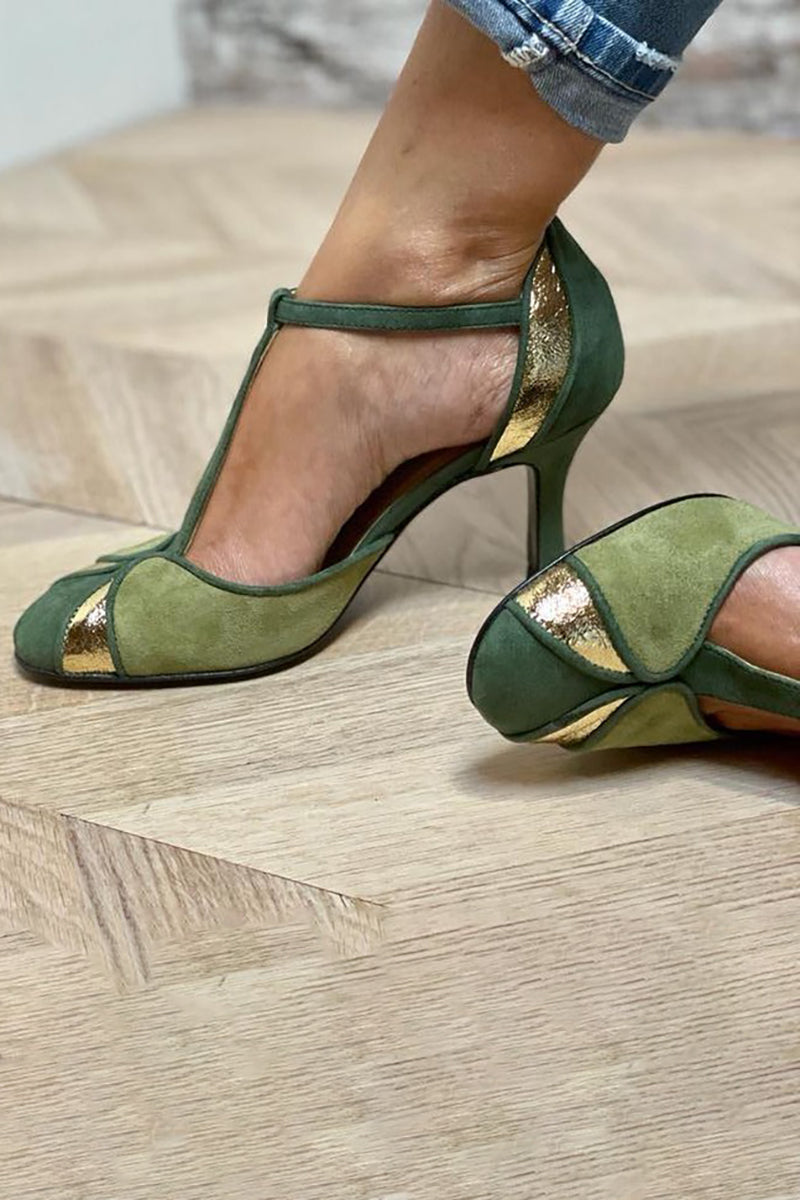 Tessa – Patchwork Herfstpumps met T-Bandje en Gesloten Neus