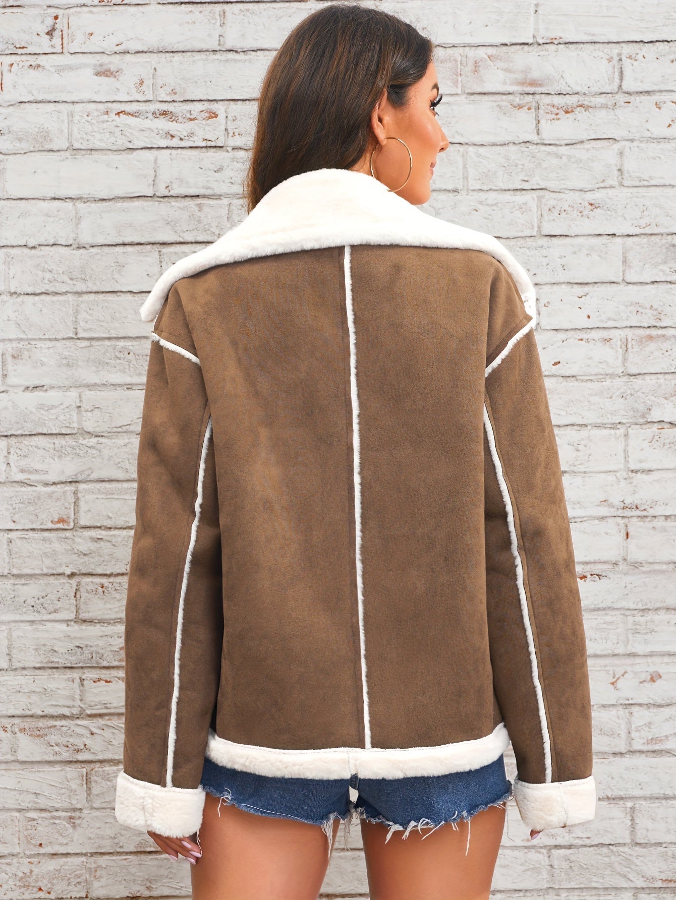 Revers pluche jas
