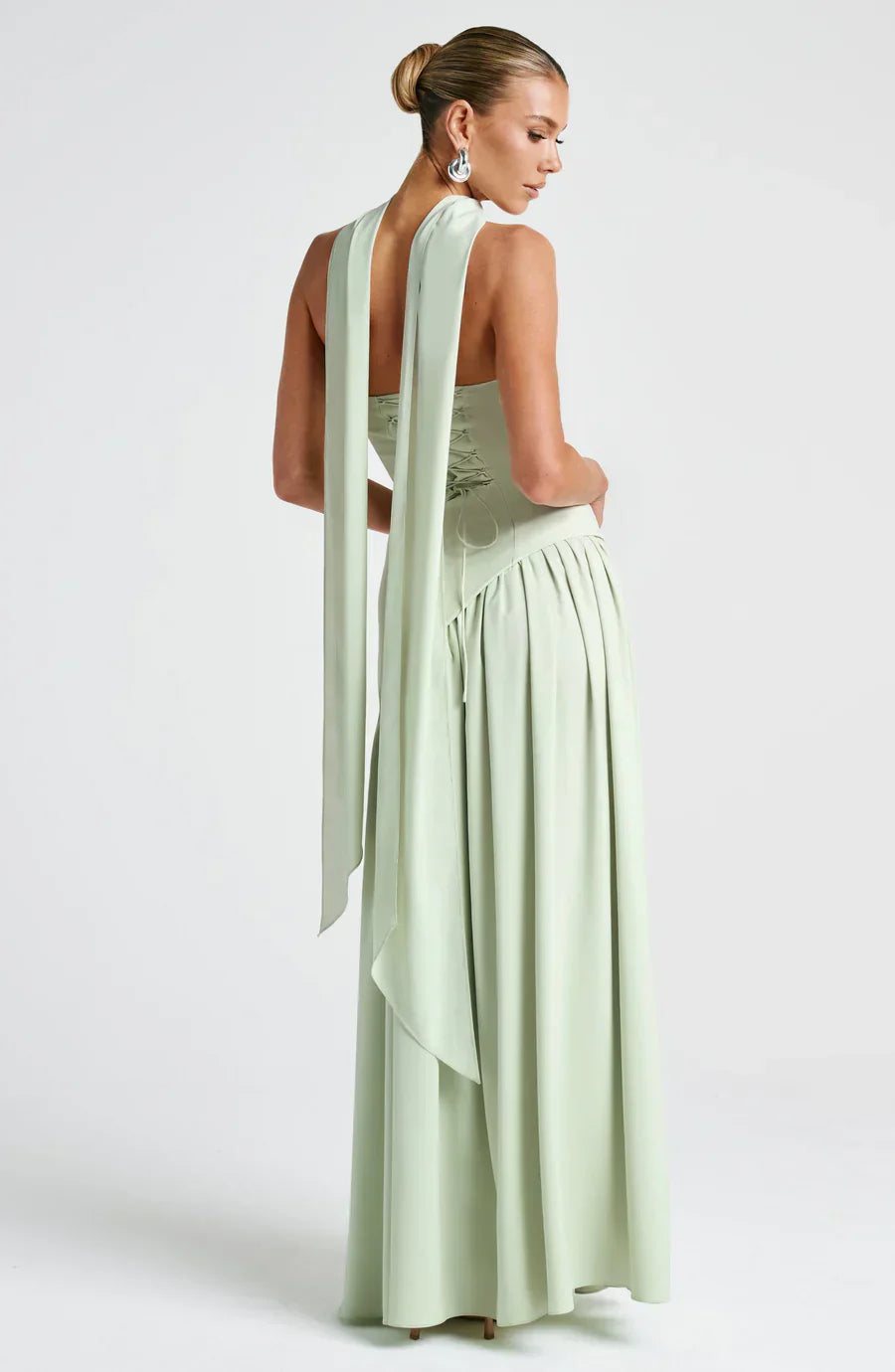 Alessia | Asymmetrische Jurk met Choker