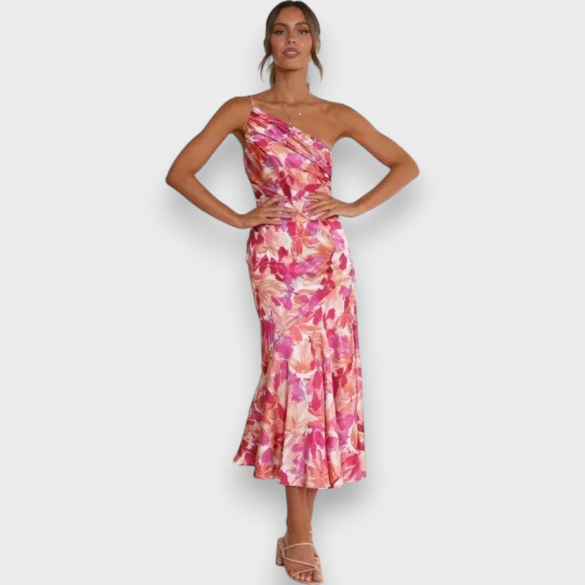 Celie | Eenvoudige Bloemige One-Shoulder Jurk
